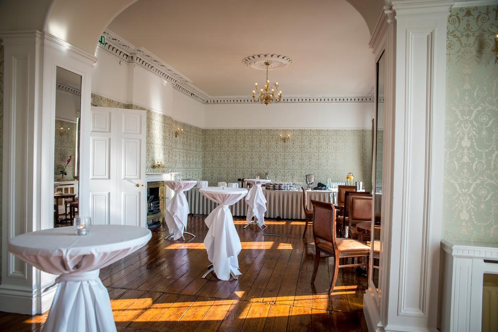 Radisson Blu Hotel & Spa, Little Island Cork Carrigtohill Buitenkant foto